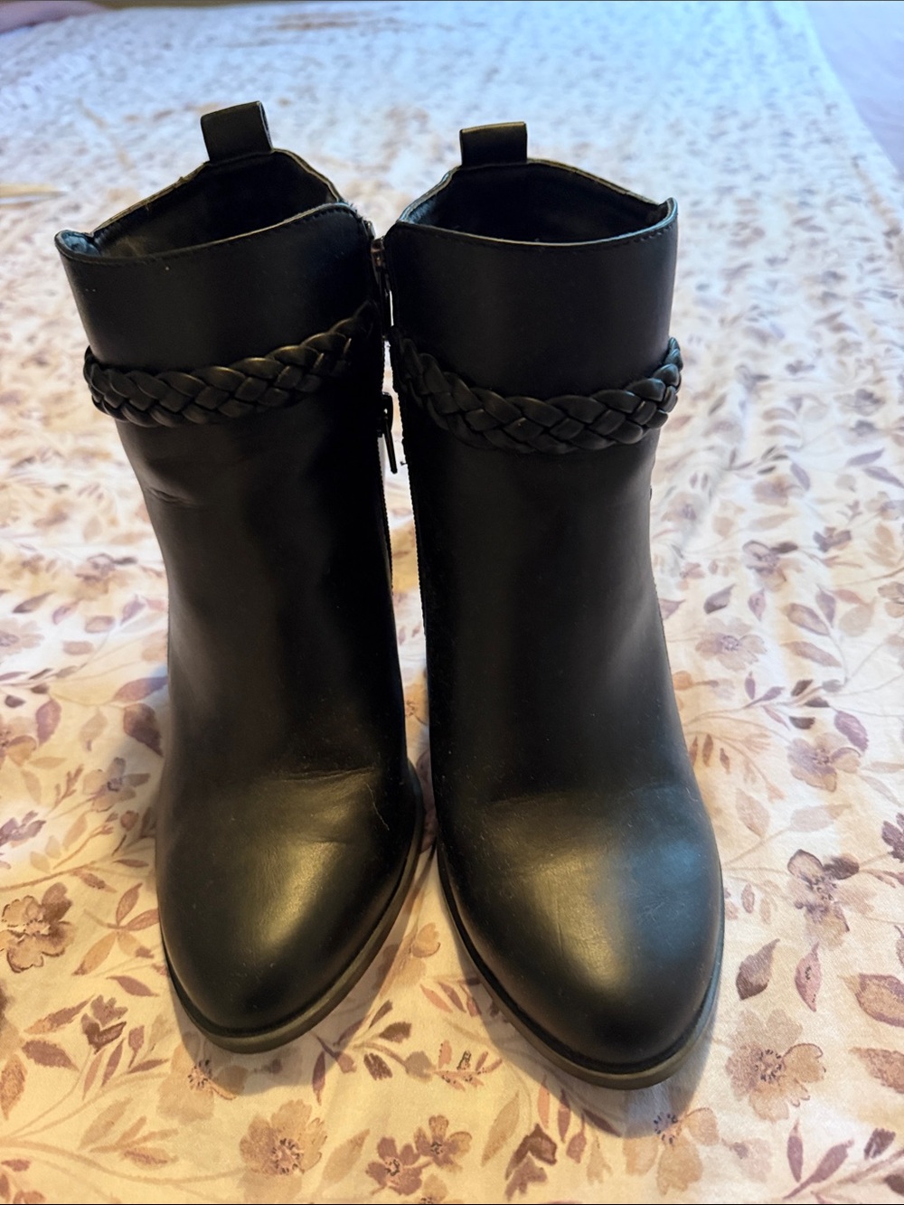American Eagle Outfitters Black Braided Strap Ankle Booties - Picture 2 of 3